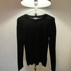 Crew neck fitted sweater